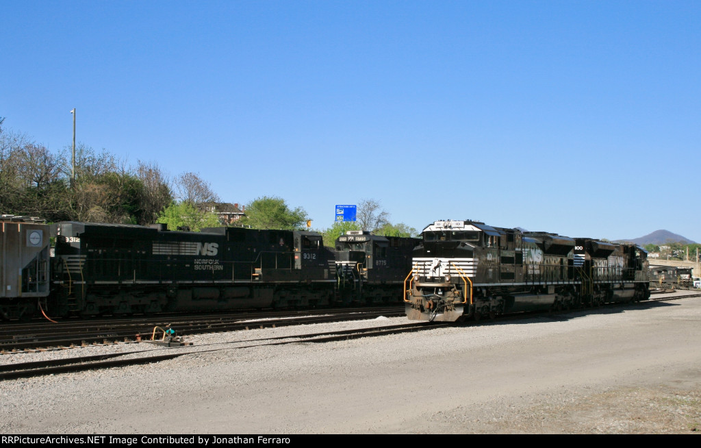 Six-Axle Power at South Yard